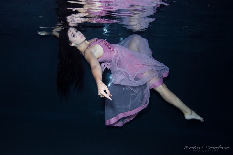 Underwater shoot with Karmen Verwey
