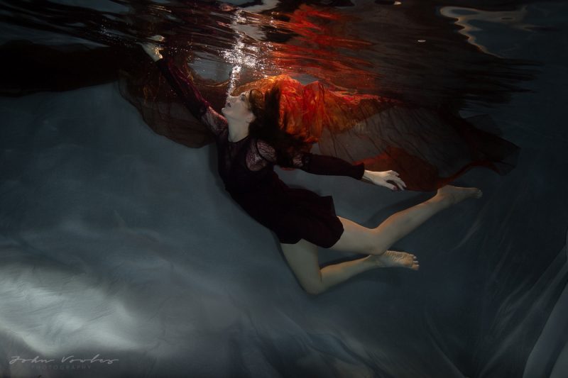 Underwater art with Anthea van Zyl